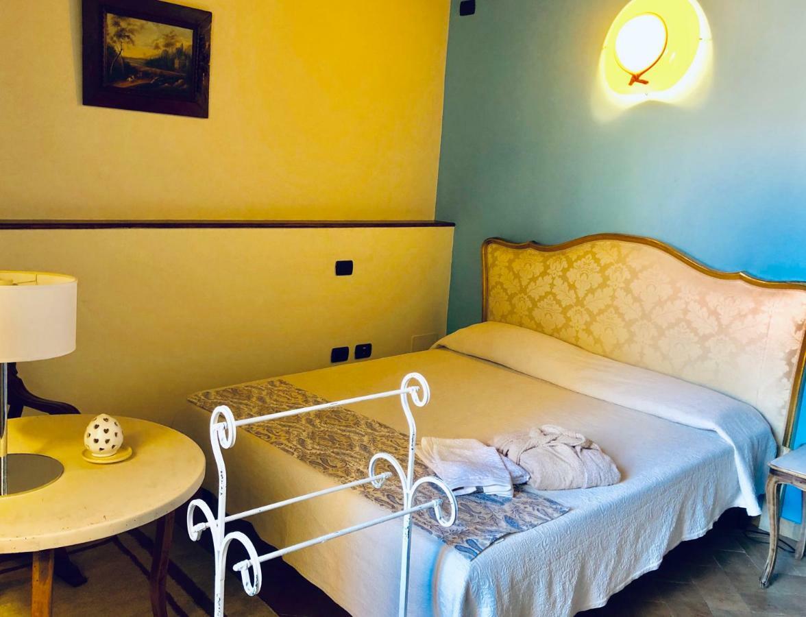Delicious Santa Croce Apartment ลุคคา ภายนอก รูปภาพ
